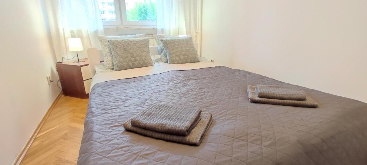 Top Apartamenty Centrum - Metro Rondo Onz Warsaw Ngoại thất bức ảnh