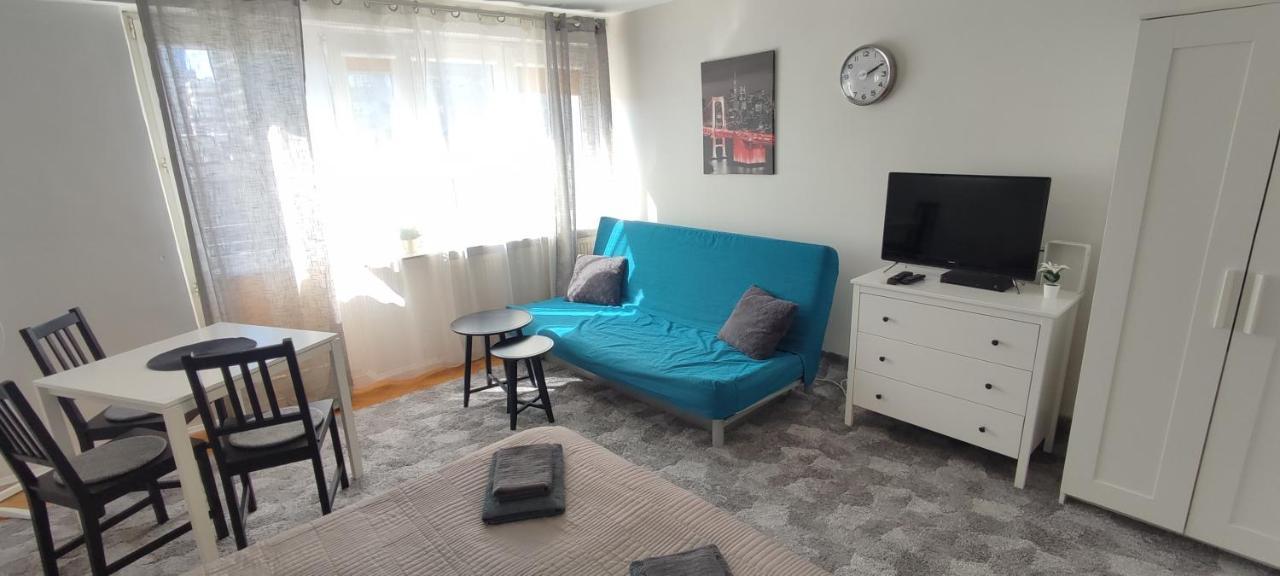 Top Apartamenty Centrum - Metro Rondo Onz Warsaw Ngoại thất bức ảnh