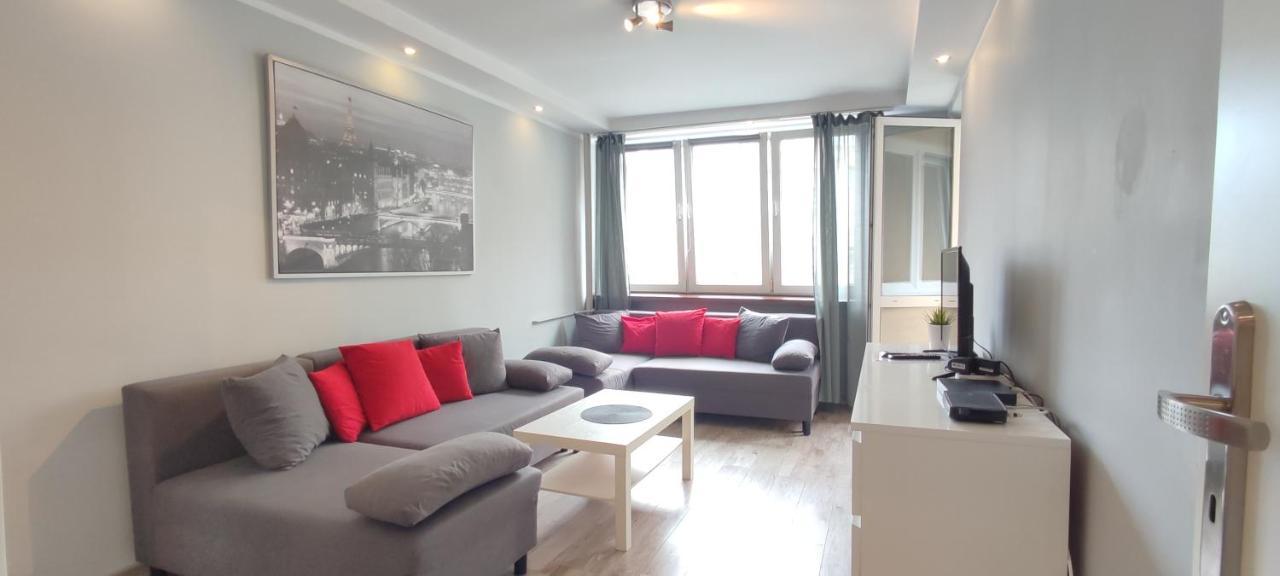 Top Apartamenty Centrum - Metro Rondo Onz Warsaw Ngoại thất bức ảnh