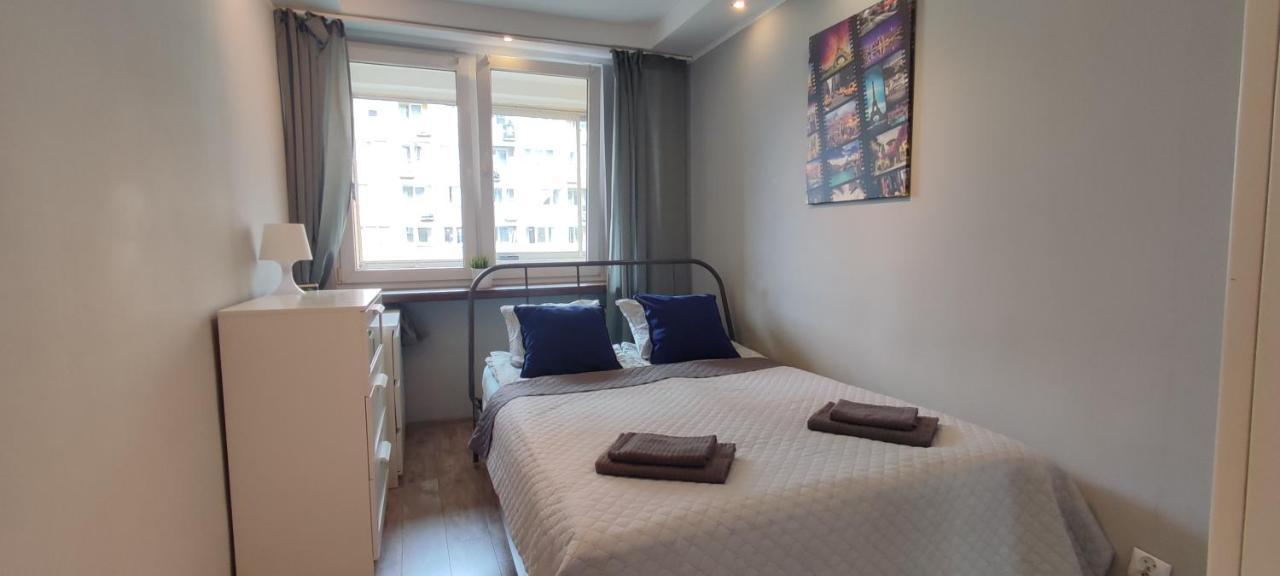 Top Apartamenty Centrum - Metro Rondo Onz Warsaw Ngoại thất bức ảnh