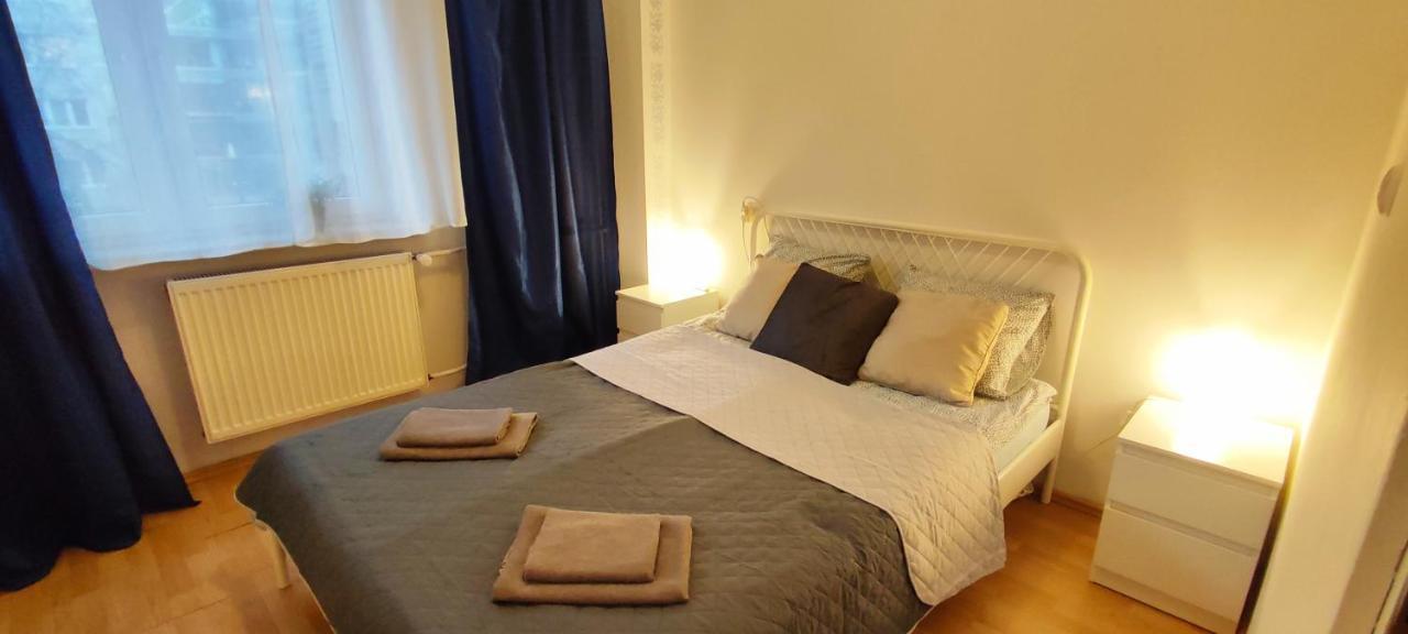 Top Apartamenty Centrum - Metro Rondo Onz Warsaw Ngoại thất bức ảnh