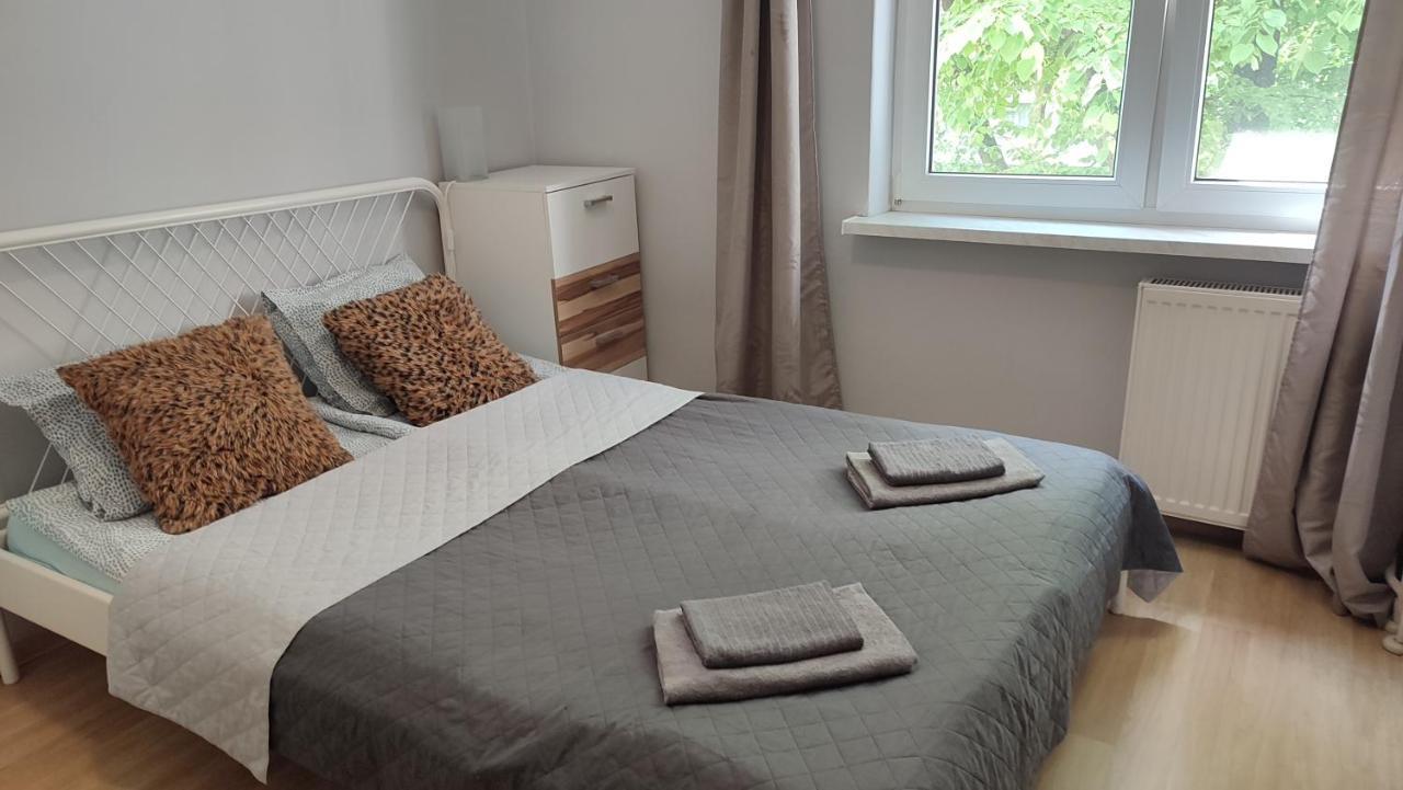 Top Apartamenty Centrum - Metro Rondo Onz Warsaw Ngoại thất bức ảnh