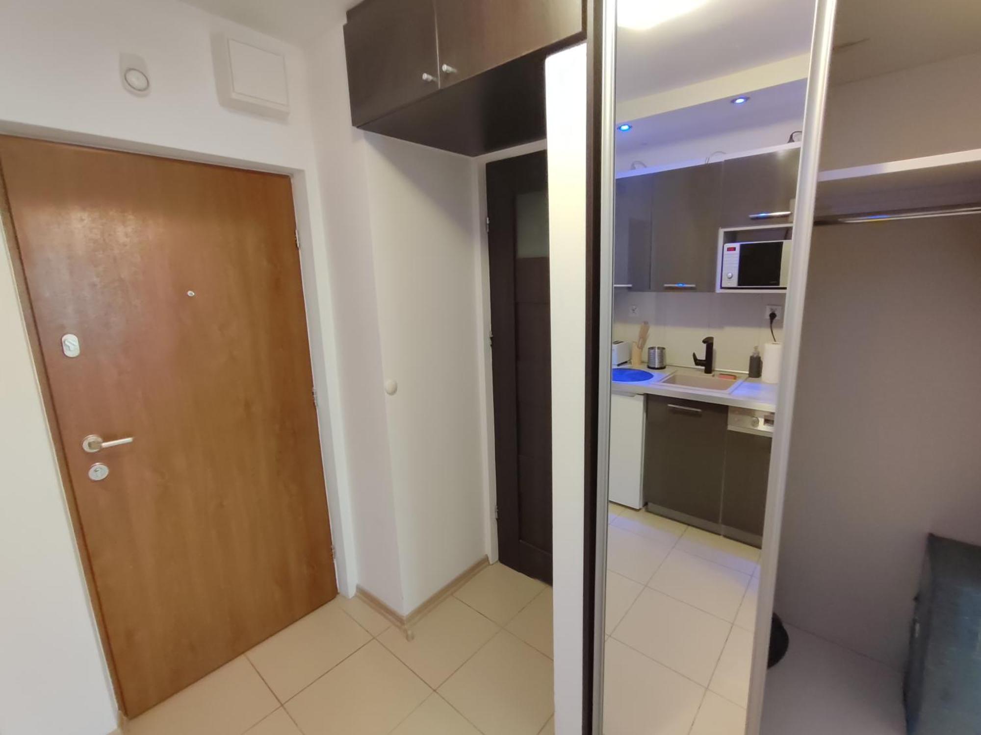 Top Apartamenty Centrum - Metro Rondo Onz Warsaw Ngoại thất bức ảnh