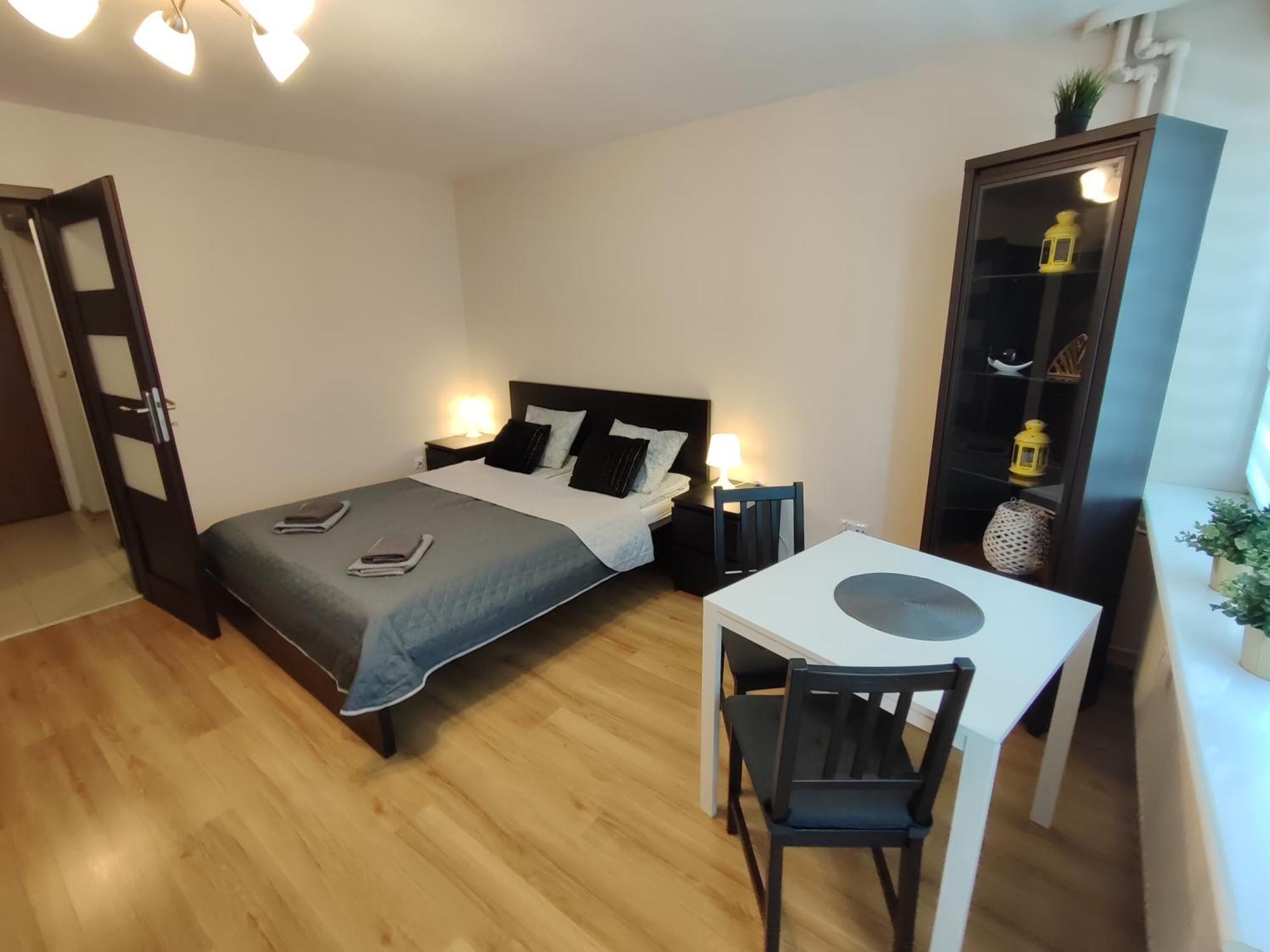Top Apartamenty Centrum - Metro Rondo Onz Warsaw Ngoại thất bức ảnh